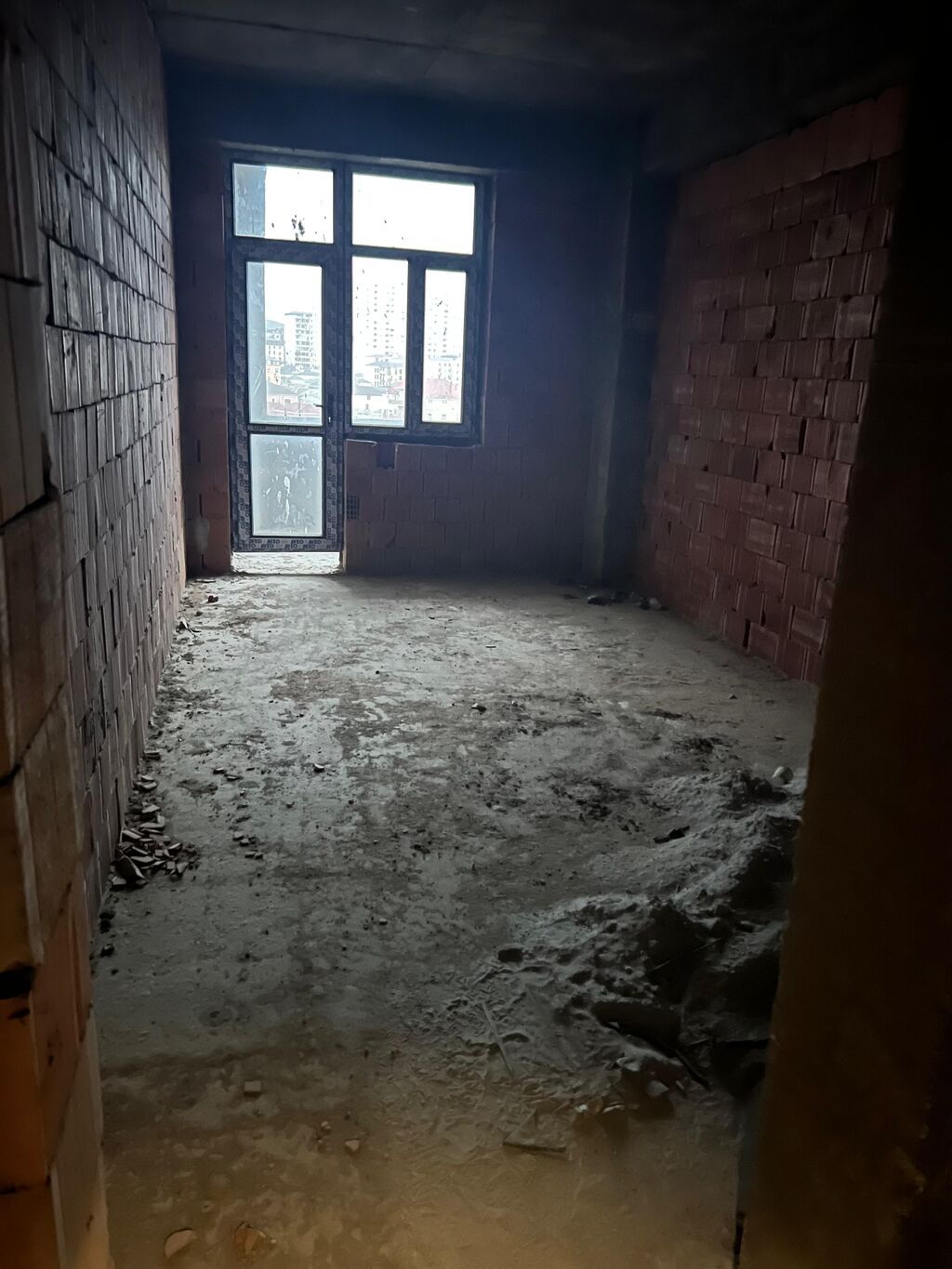 5 otaqlı, Yeni tikili, 122 kv. m