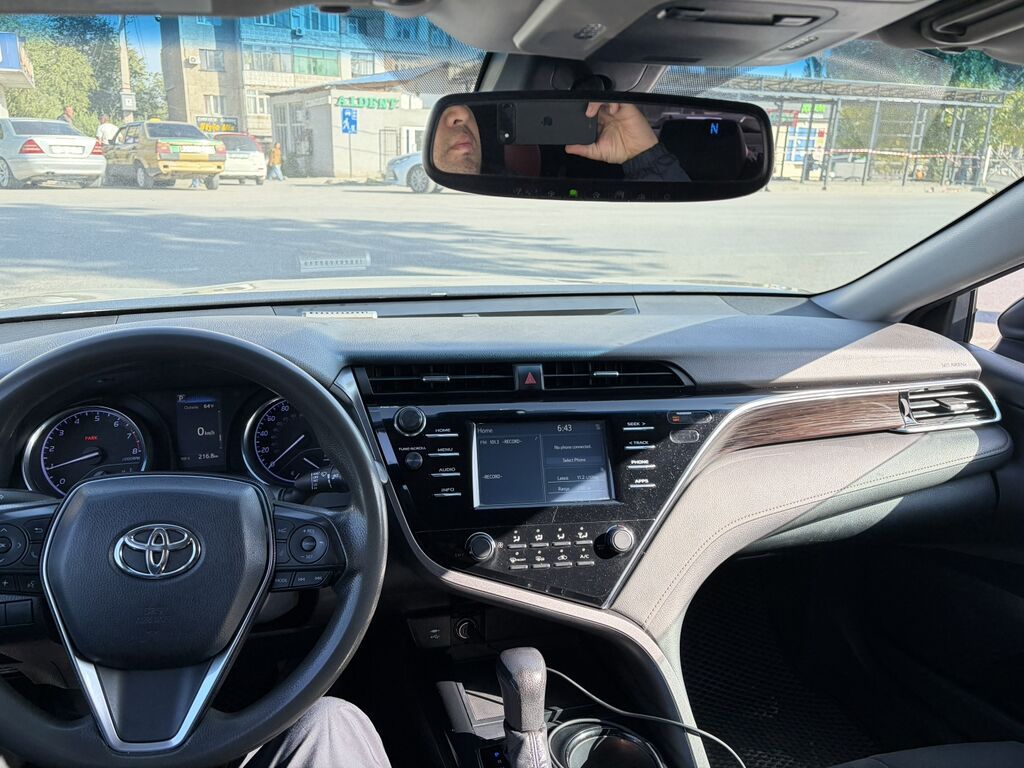 Toyota Camry: 2018 г., 2.5 л, Автомат, Бензин, Седан: фото 7