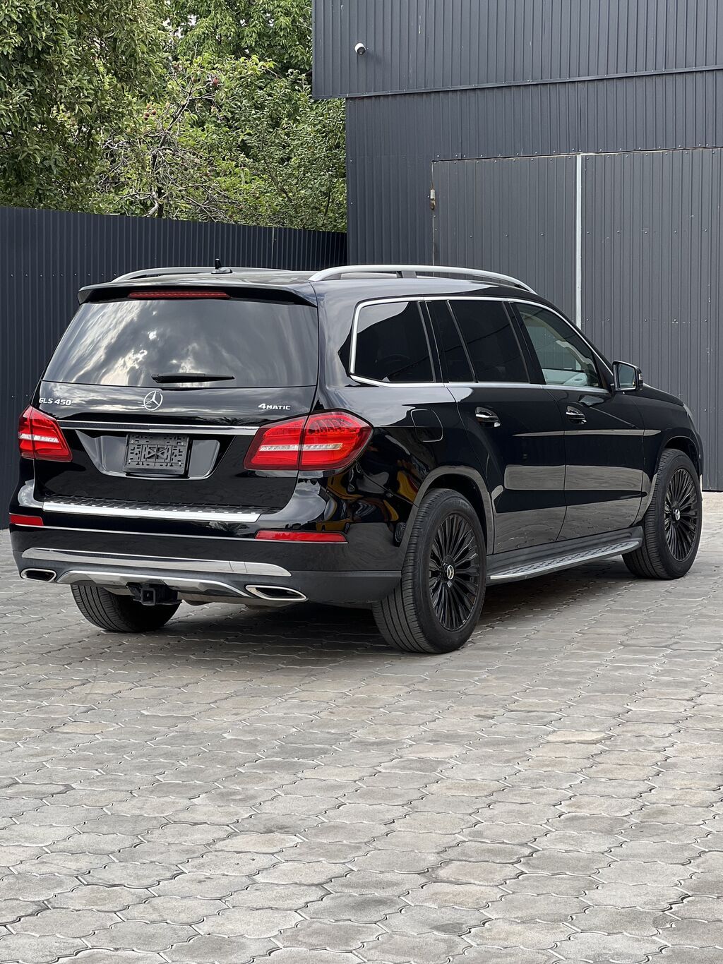 Mercedes-Benz GLS-Class: 2017 г., 3 л, Автомат, Бензин, Кроссовер: фото 4