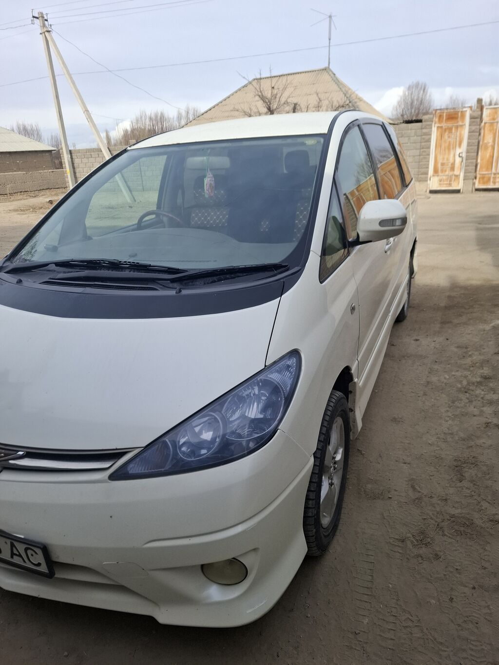 Toyota Estima: 2004 г., 2.4 л, Автомат, Газ, Минивэн: фото 5