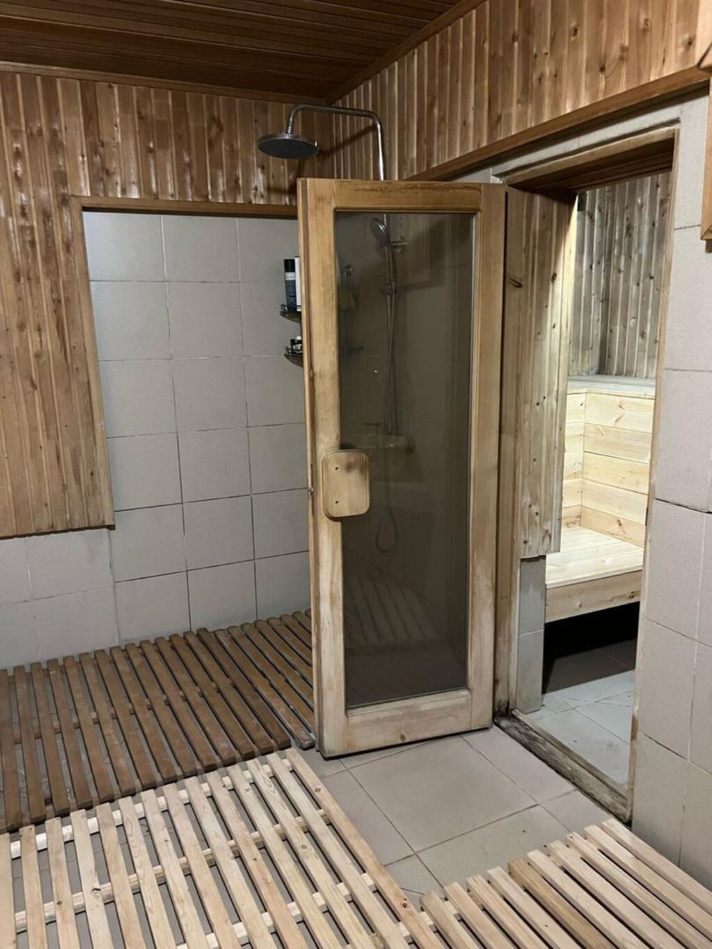 6 комнат и более, 215 м², 18 соток, Бишкек, Пригородное с. Агентство недвижимости: фото 2
