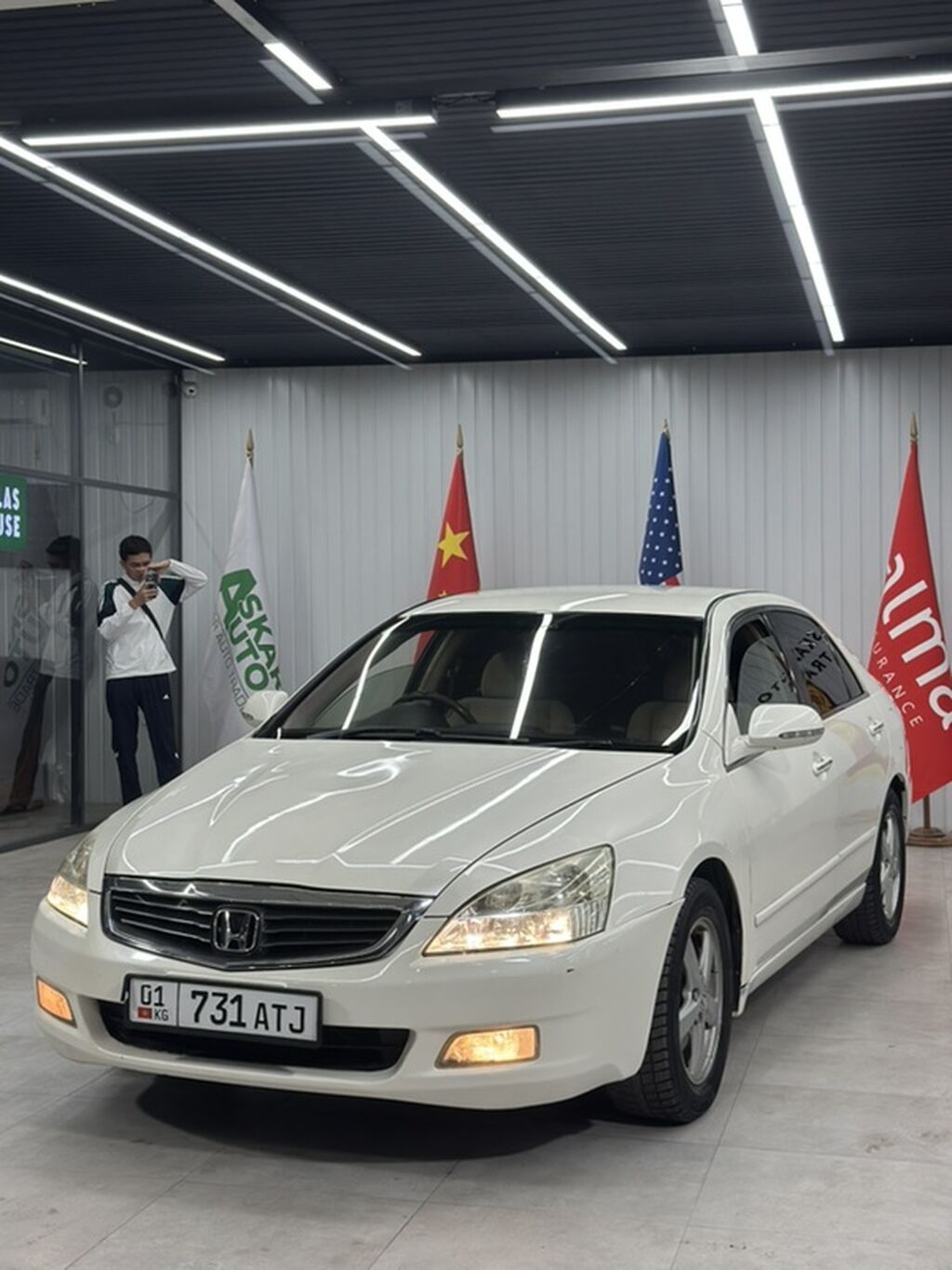 Honda Inspire: 2003 г., 3 л, Автомат, Бензин, Седан: фото 2