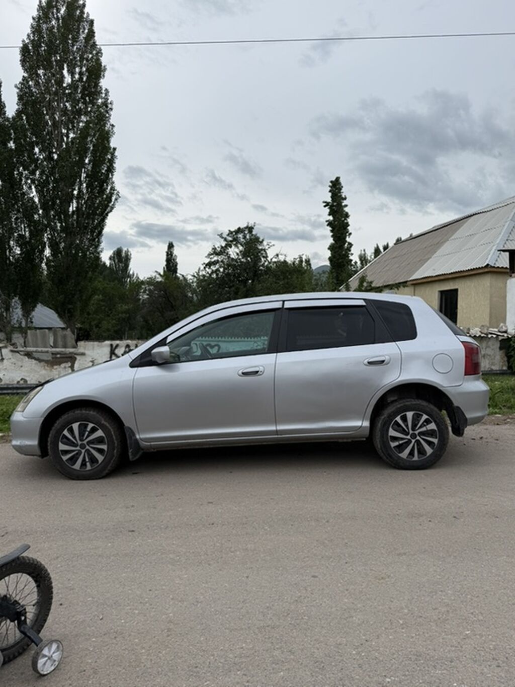 Honda Civic: 2002 г., 1.5 л, Автомат, Бензин, Хэтчбэк: фото 4