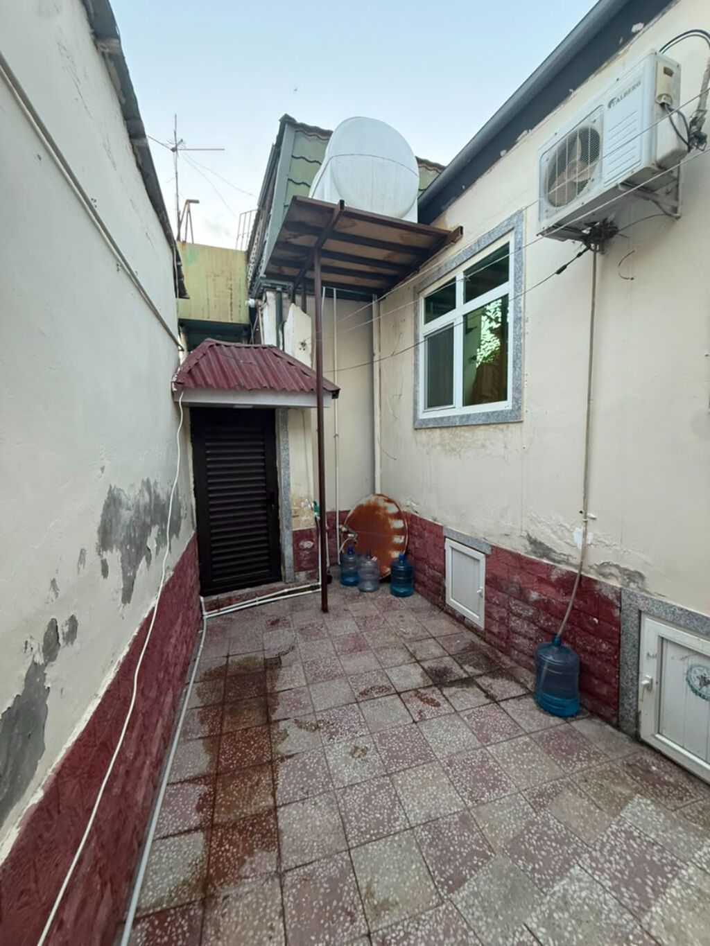 20-ci sahə 4 otaqlı, 80 kv. m, Kredit yoxdur, Yeni təmirli