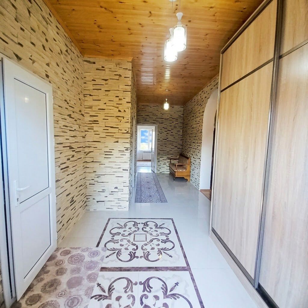 Lənkəran, 320 kv. m, 6 otaqlı, İşıq, Kanalizasiya, Kombi