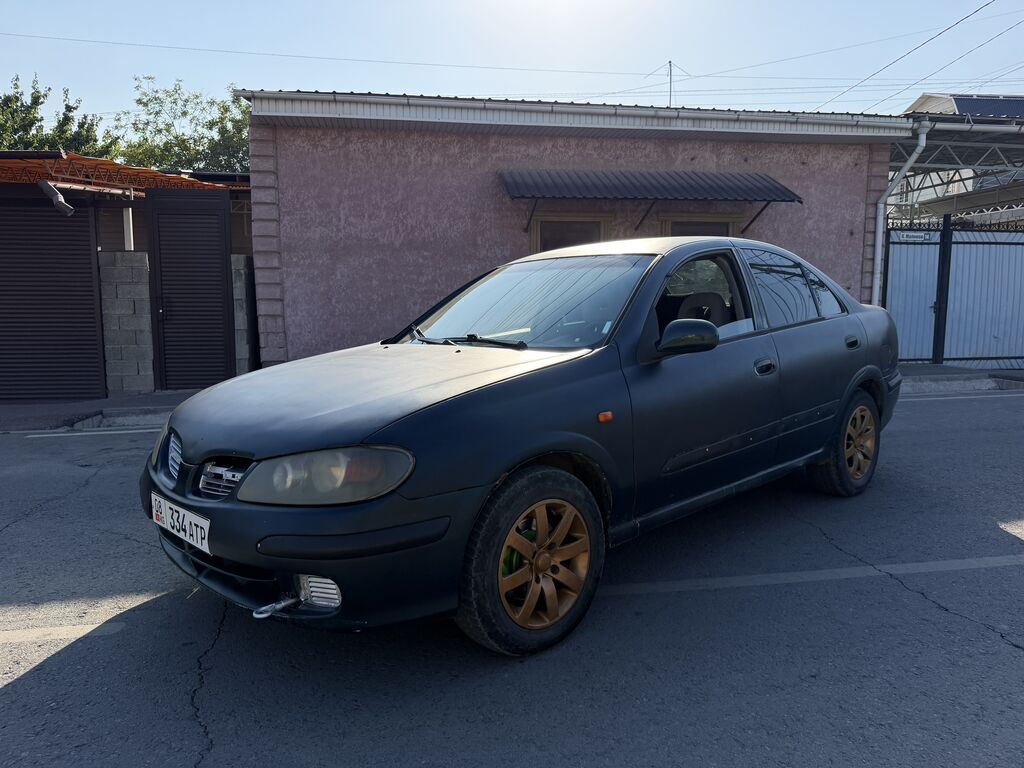 Nissan Almera: 2000 г., 1.8 л, Механика, Бензин, Седан: фото 3
