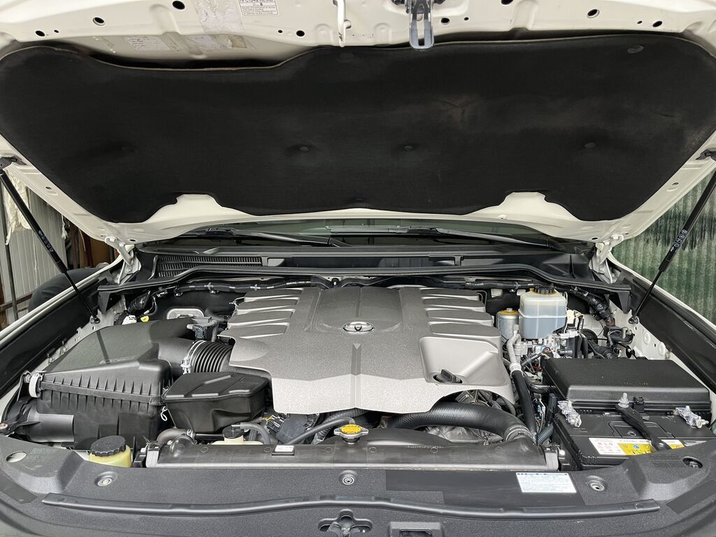 Toyota Land Cruiser: 2016 г., 4.6 л, Автомат, Бензин, Внедорожник: фото 5