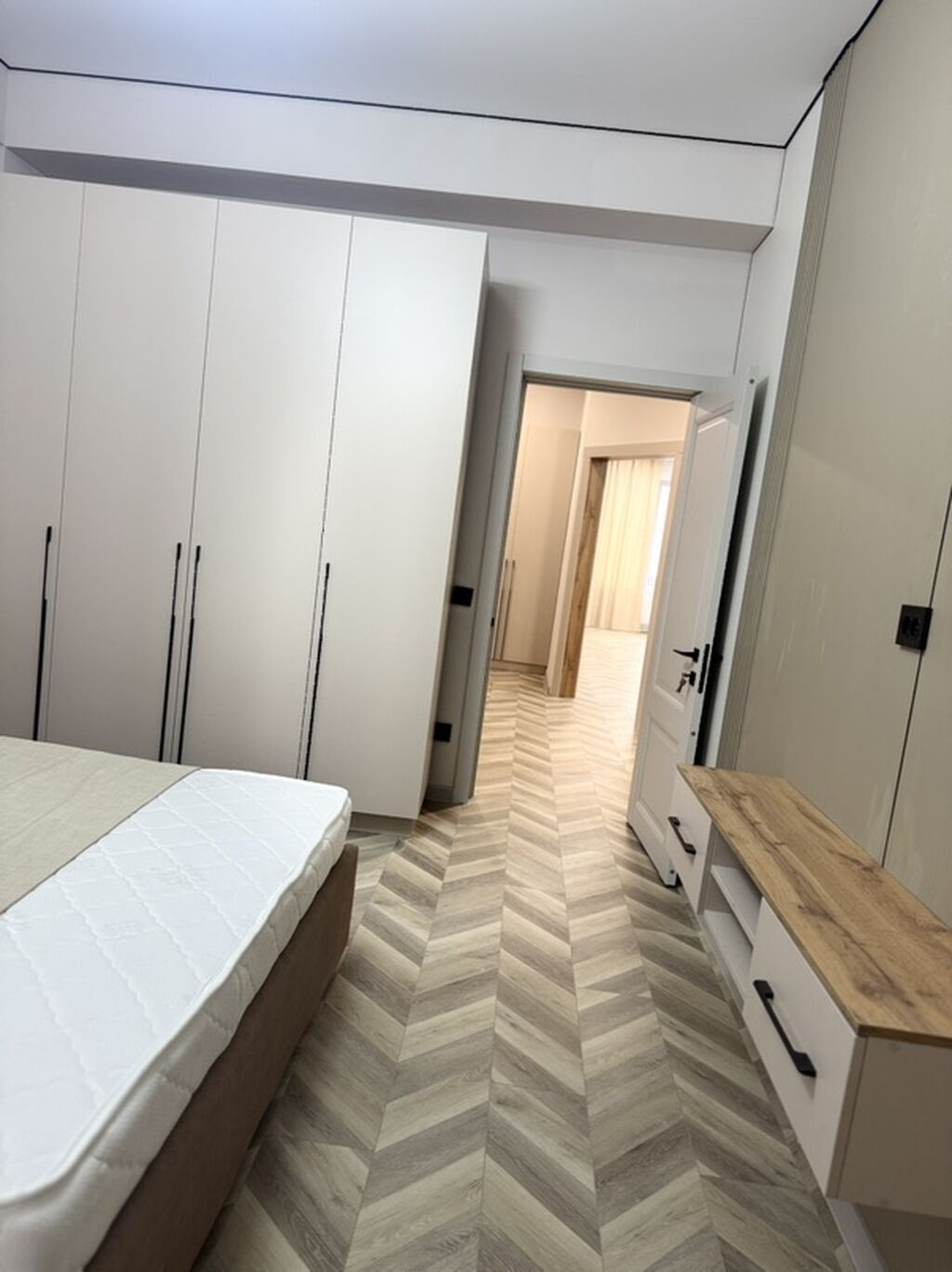 3 комнаты, 89 м², Элитка, 9 этаж, Дизайнерский ремонт — фото 4