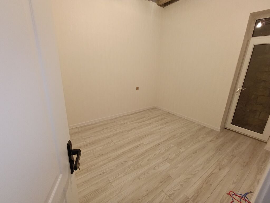4 otaqlı, 68 kv. m, Kredit yoxdur, Yeni təmirli