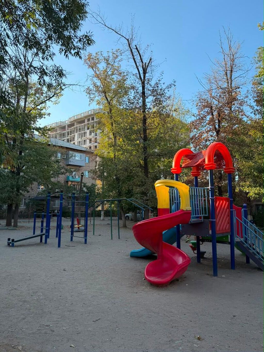 3 комнаты, 49 м², Таатан ТЦ Хрущевка, 1 этаж, Старый ремонт: фото 2