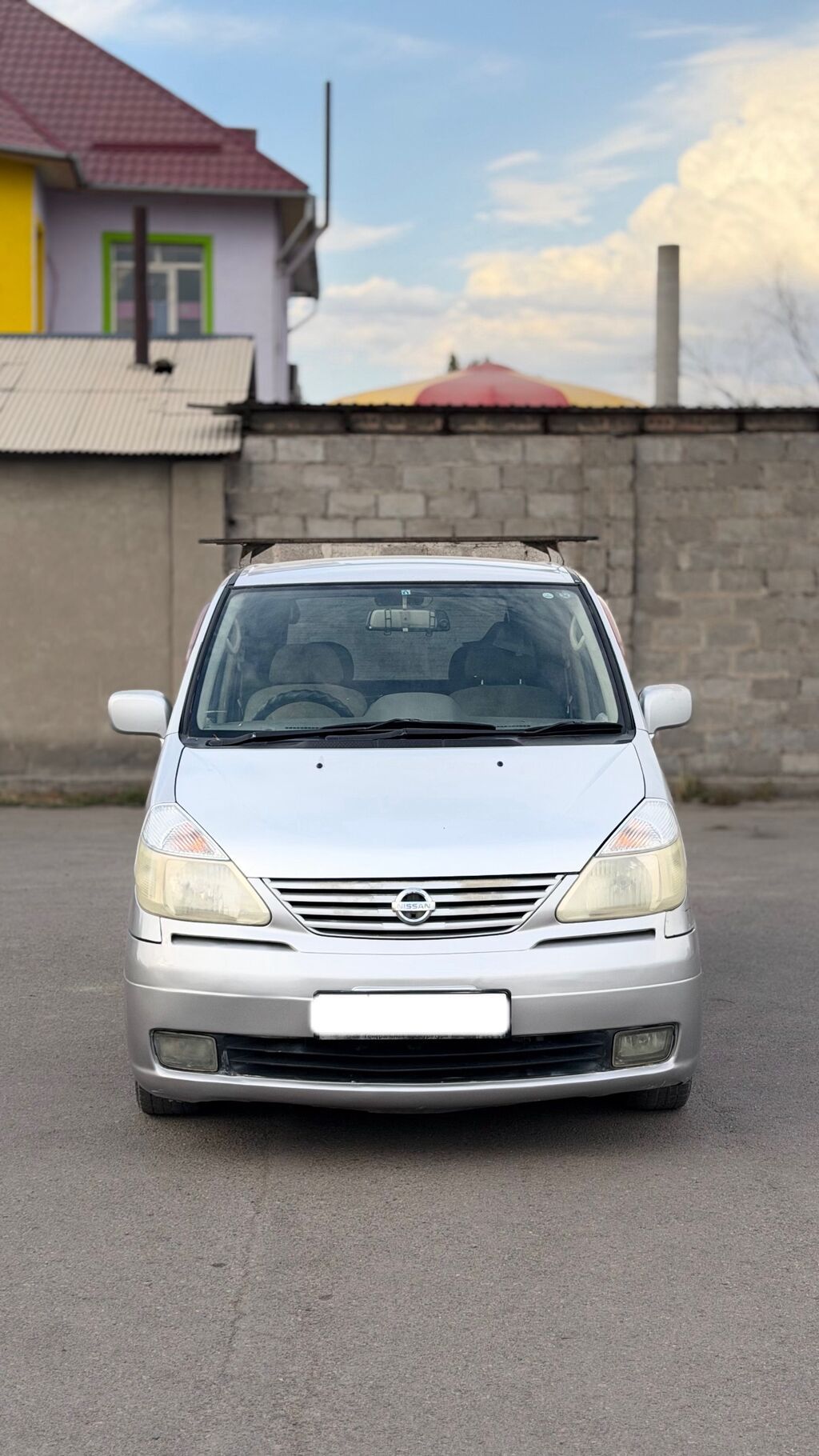 Nissan Serena: 2002 г., 2 л, Вариатор, Газ, Минивэн: фото 1