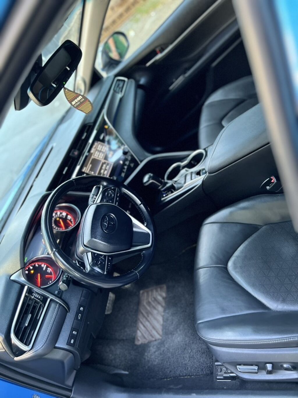 Toyota Camry: 2018 г., 3.5 л, Автомат, Бензин, Седан: фото 7