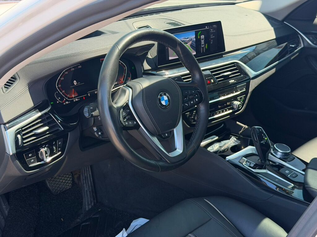 BMW 5 series: 2020 г., 2 л, Автомат, Бензин, Седан: фото 6