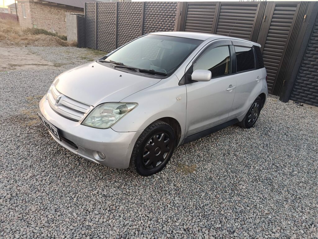 Toyota Ist: 2003 г., 1.5 л, Автомат, Бензин, Хэтчбэк: фото 7