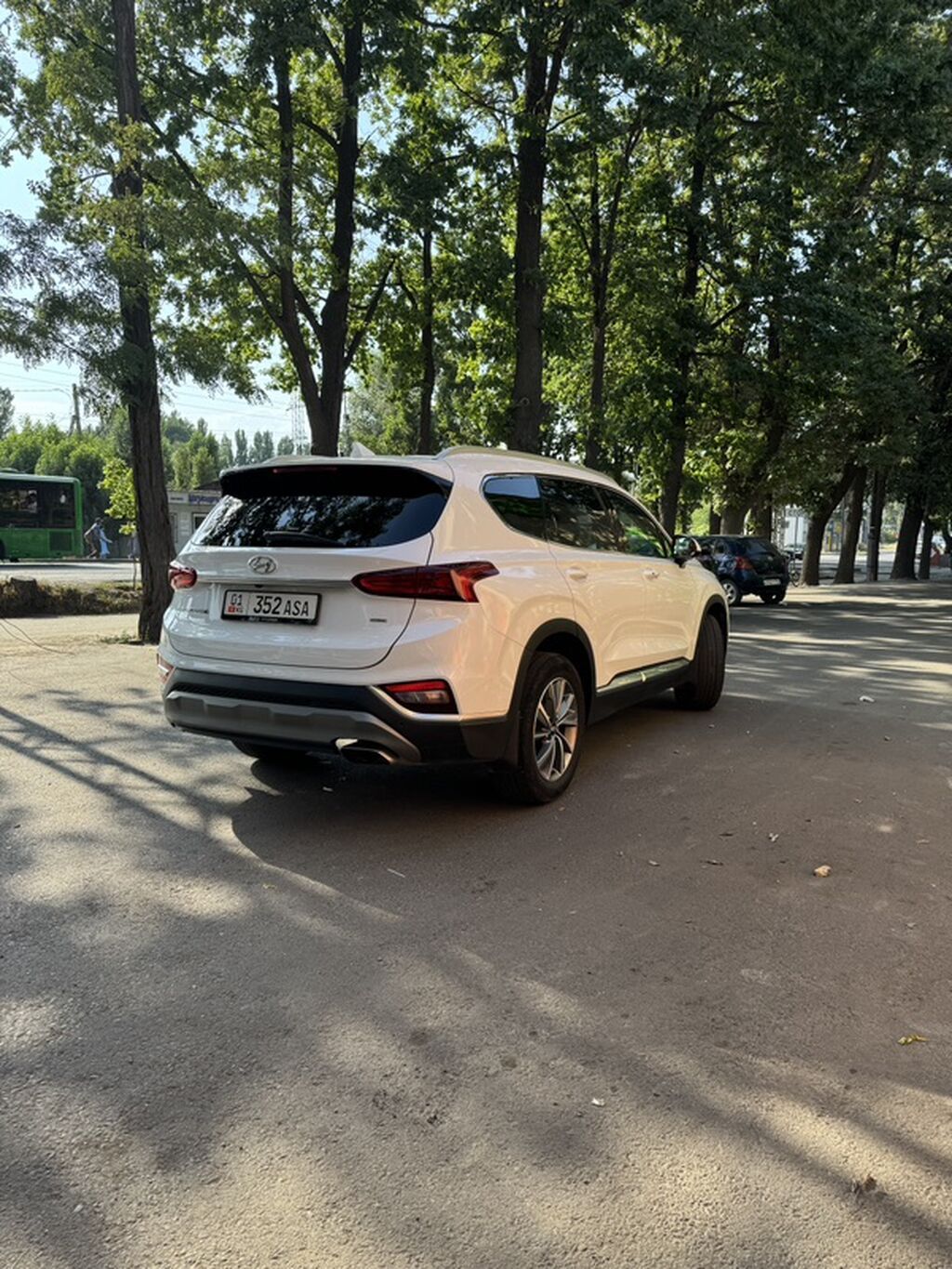 Hyundai Santa Fe: 2020 г., 2.4 л, Автомат, Бензин, Кроссовер: фото 3