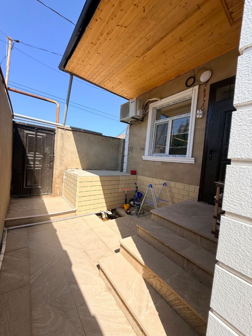Binədə 2 otaqlı həyət evi satılır, 50 m², 47 000 AZN, şəkil 2 / 11