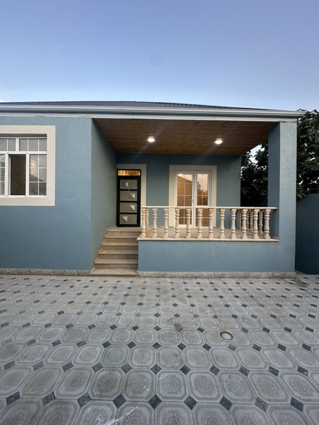 Ramana qəs. 3 otaqlı, 110 kv. m, Kredit yoxdur, Yeni təmirli