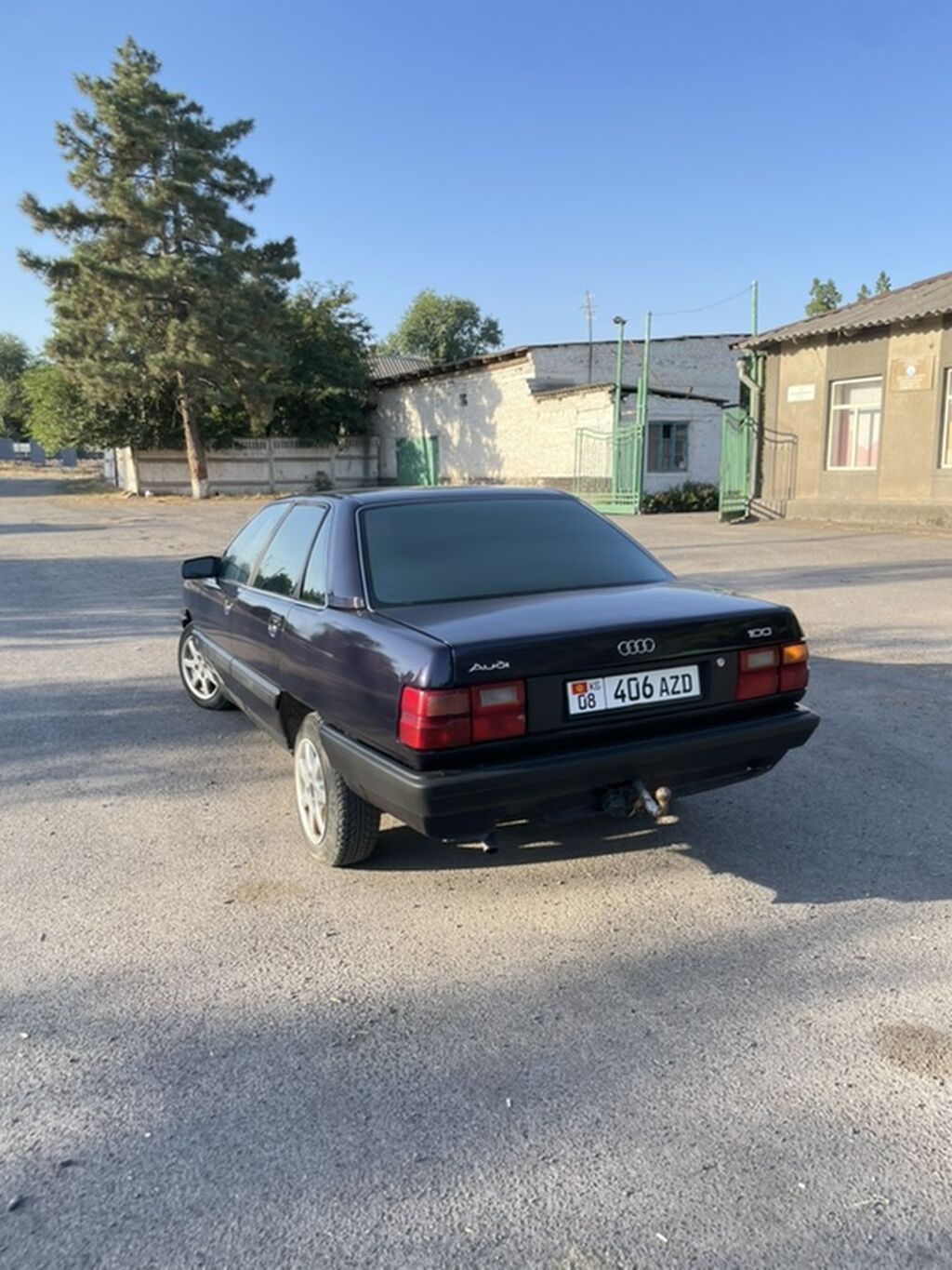 Audi 100: 1990 г., 1.8 л, Механика, Бензин, Седан: фото 7