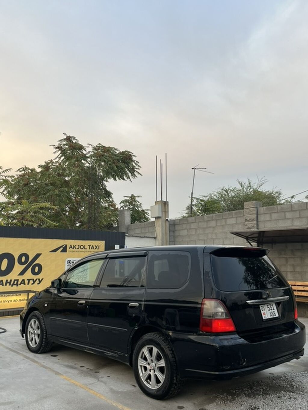 Honda Odyssey: 2002 г., 2.3 л, Автомат, Бензин, Минивэн: фото 2