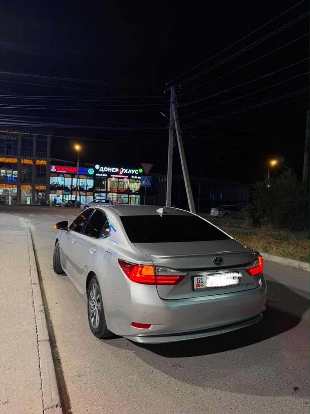 Lexus ES: 2016 г., 2.5 л, Автомат, Гибрид, Седан: фото 4