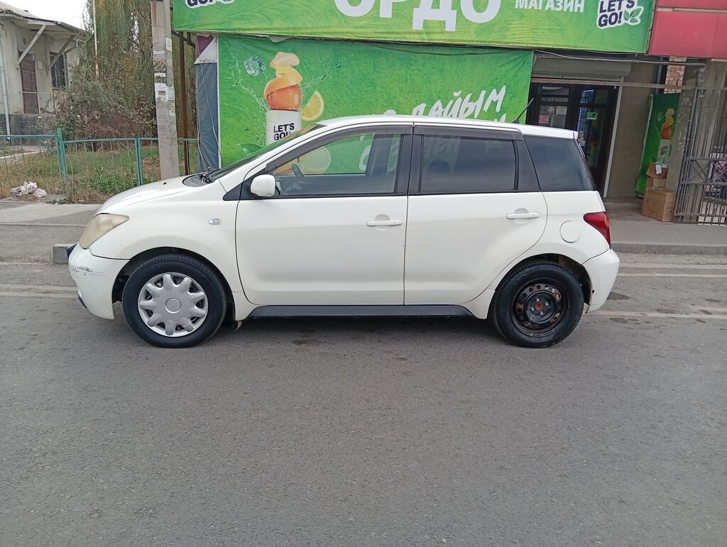 Toyota Ist