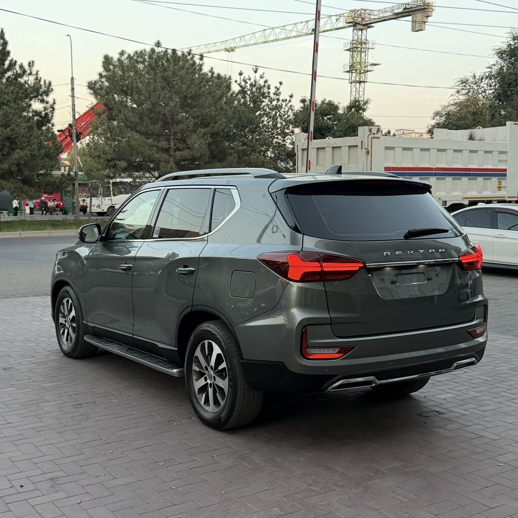 Ssangyong Rexton: 2022 г., 2.2 л, Автомат, Дизель, Внедорожник: фото 3