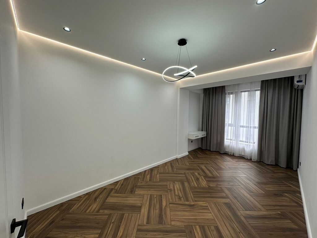 3 комнаты, 110 м², 8 этаж, Дизайнерский ремонт: фото 8