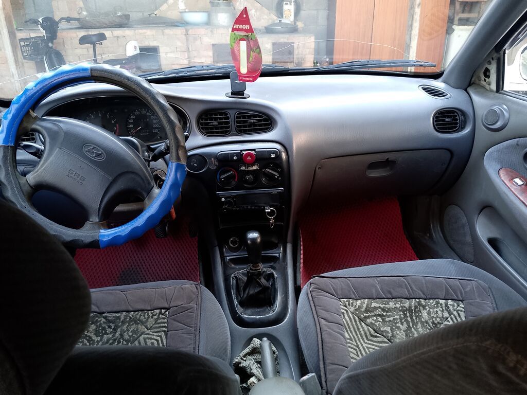 Hyundai Avante: 2000 г., 1.5 л, Механика, Бензин, Седан — фото 6