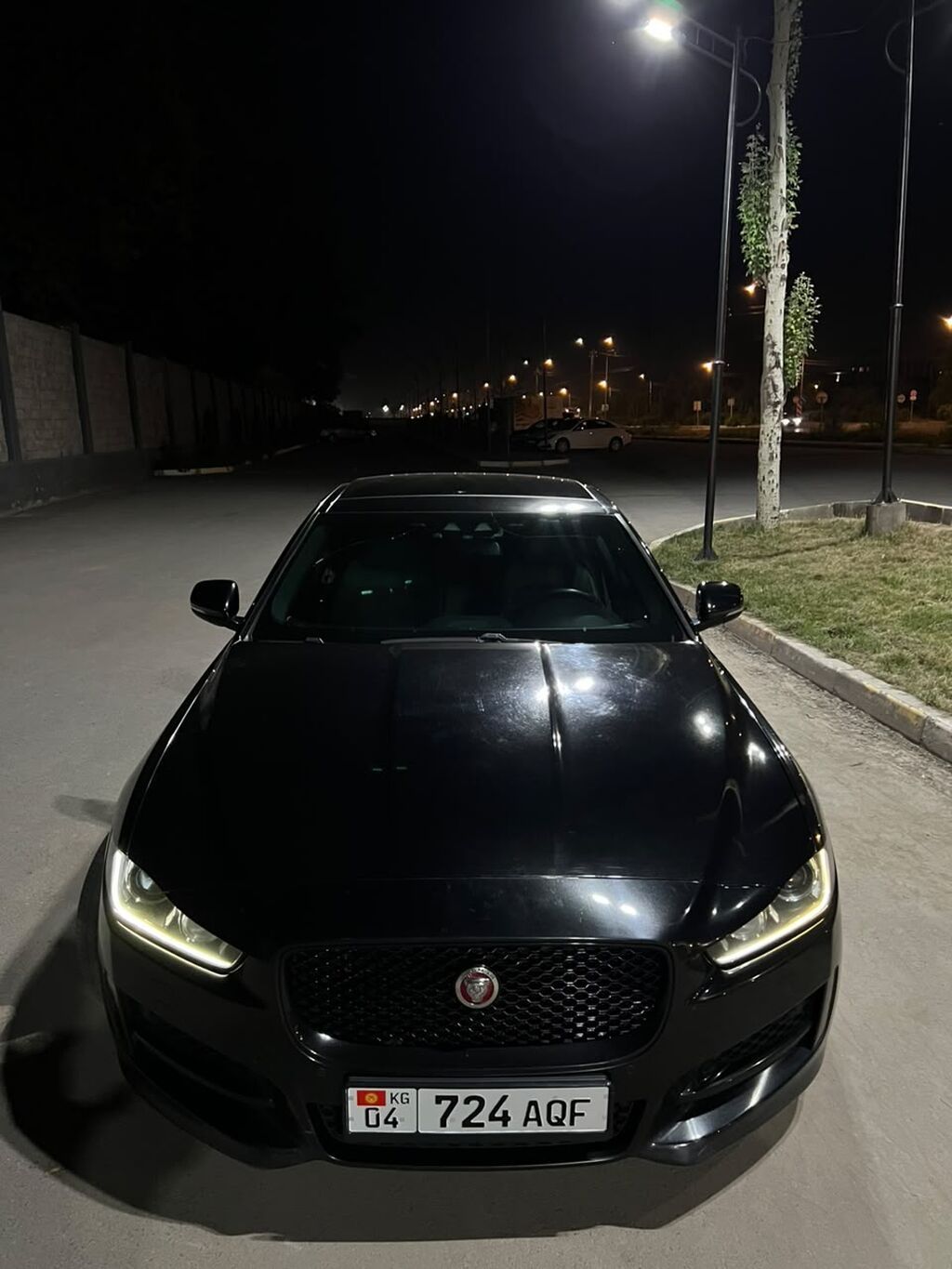 Jaguar XE: 2016 г., 2 л, Автомат, Бензин, Седан: фото 4