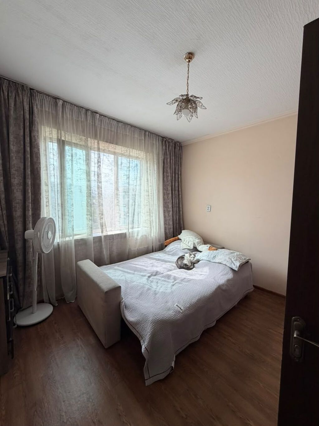 3 комнаты, 62 м², Аламедин-1 мкр 106 серия, 9 этаж, Косметический ремонт: фото 3