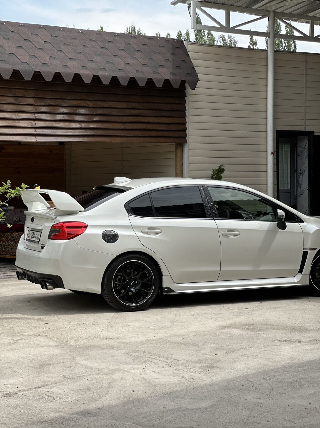 Subaru Impreza WRX: 2017 г., 2 л, Механика, Бензин, Седан: фото 4