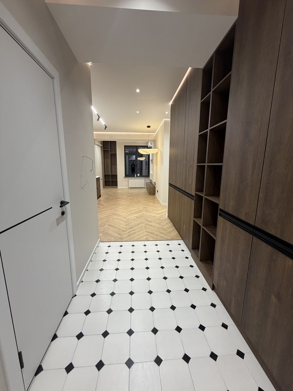 3 комнаты, 65 м², Элитка, 3 этаж, Дизайнерский ремонт