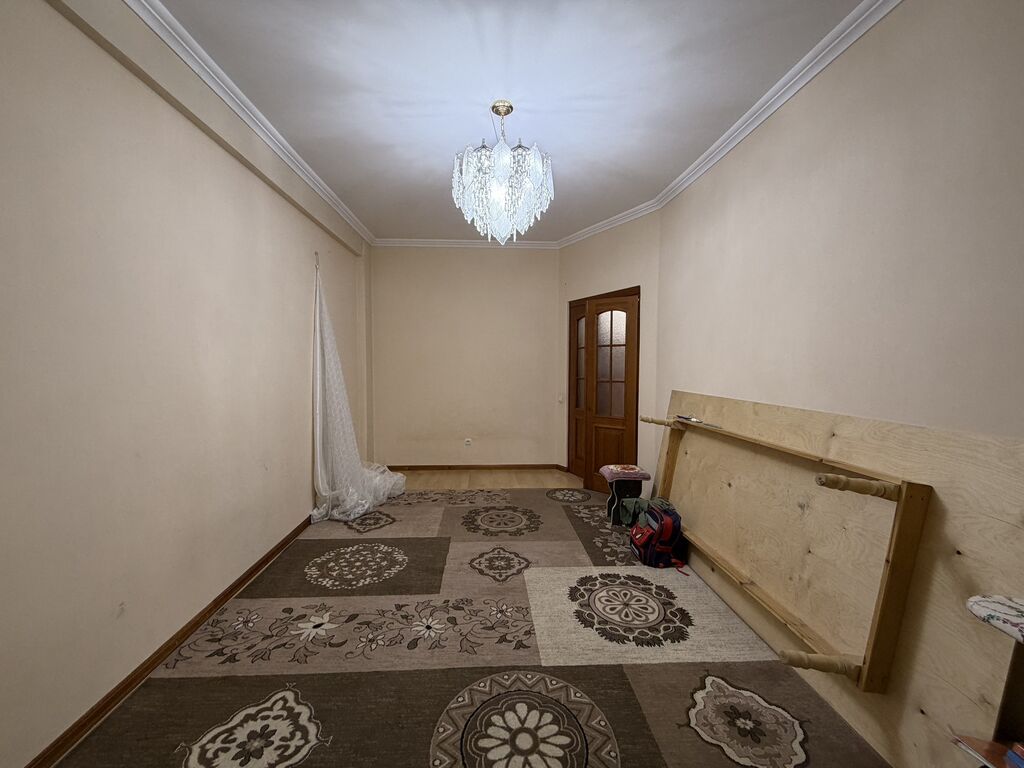 2 комнаты, 77 м², Золотой квадрат Элитка, 1 этаж, Дизайнерский ремонт: фото 4