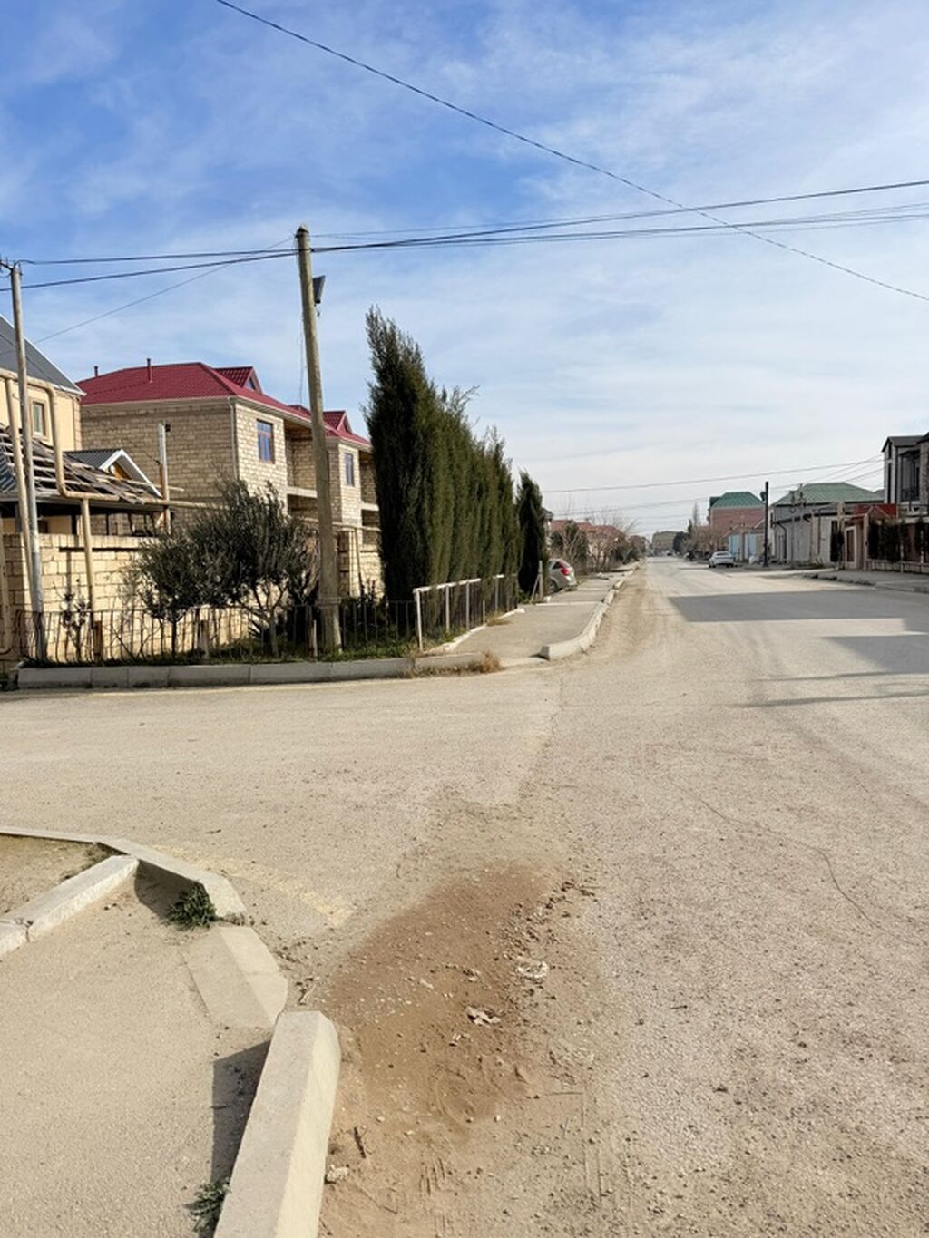 Torpaq satılır, Yeni Ramana, Bakı