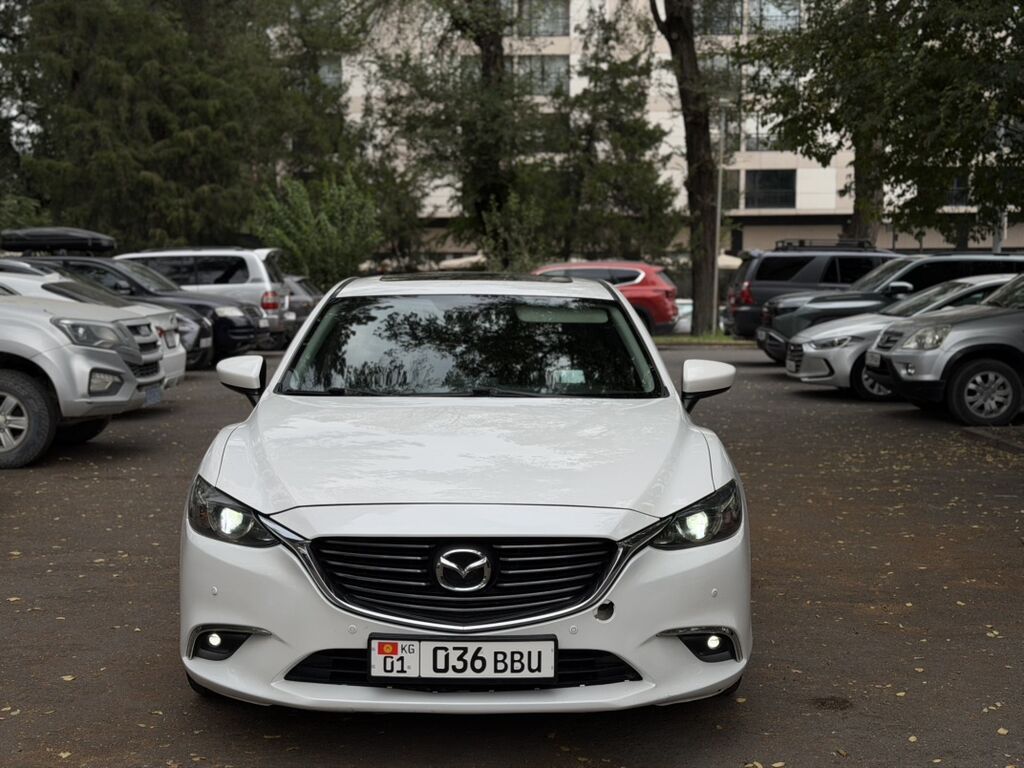 Mazda 6: 2013 г., 2.5 л, Автомат, Бензин, Седан: фото 2