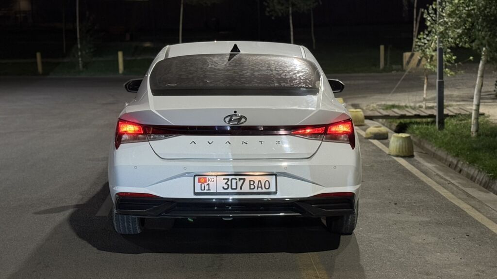 Hyundai Avante: 2020 г., 1.6 л, Робот, Бензин, Седан: фото 8