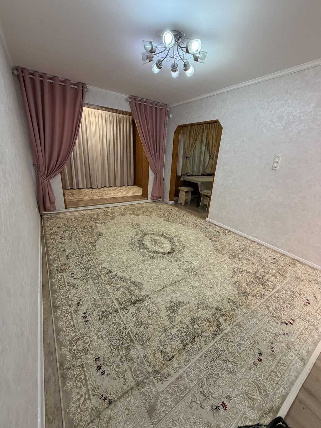 3 комнаты, 63 м², 7 мкр 104 серия, 1 этаж, Евроремонт: фото 3