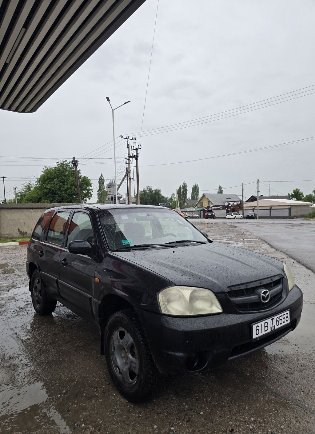 Mazda Tribute: 2001 г., 2 л, Механика, Газ, Внедорожник: фото 4