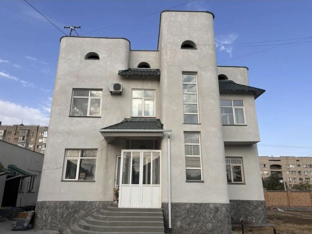 500 м², 6 комнат, Таш-Рабат ТРЦ: фото 1