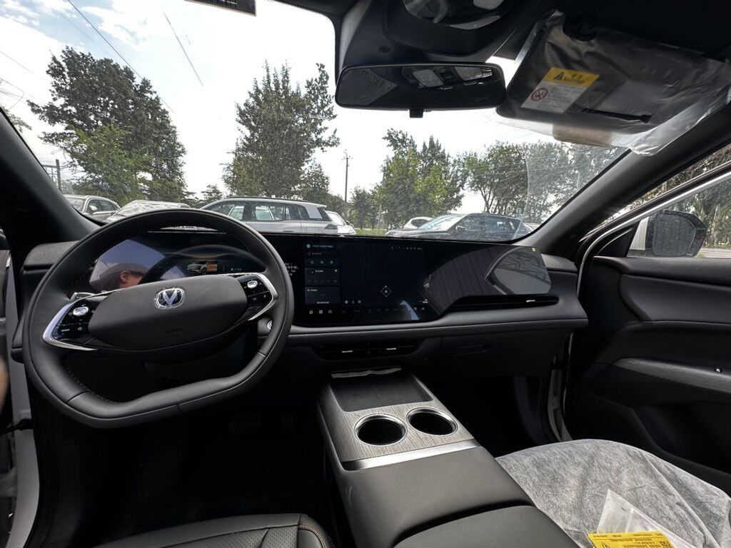Changan CS75 Plus: 2026 г., 1.5 л, Автомат, Бензин, Кроссовер — фото 4