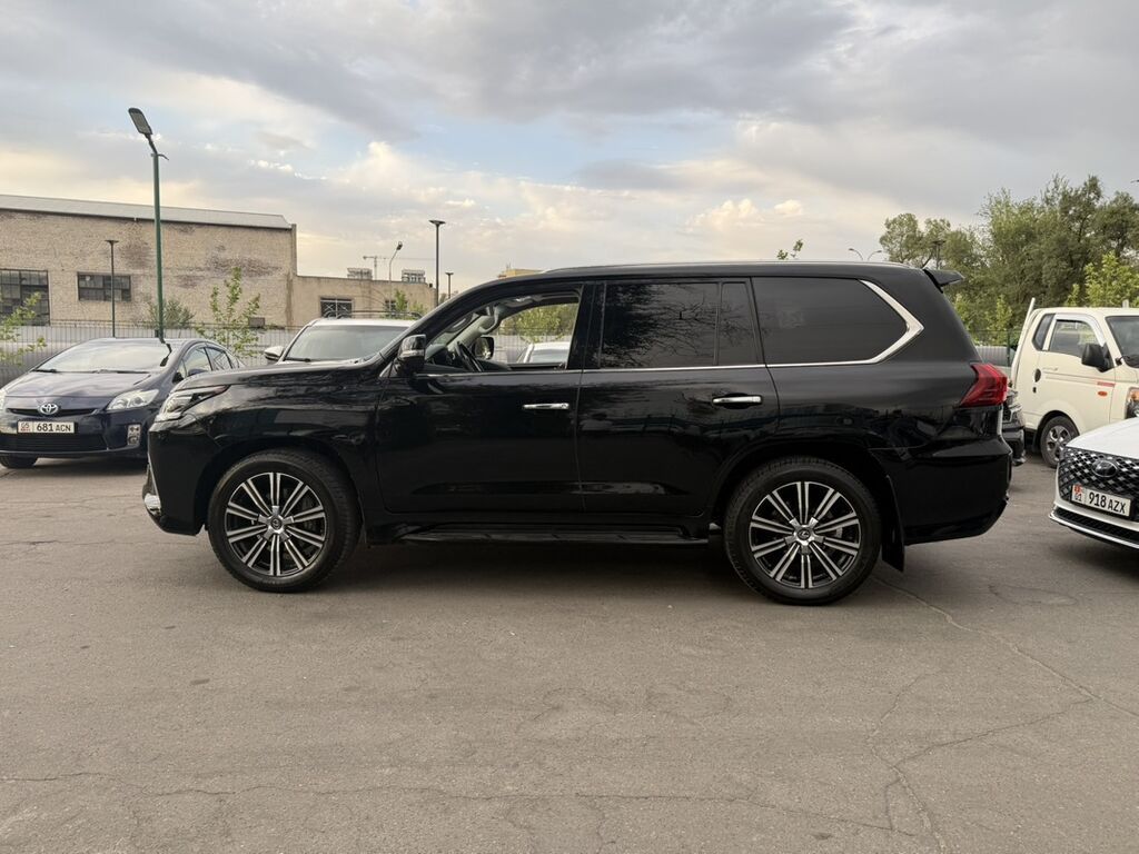 Lexus LX: 2021 г., 5.7 л, Автомат, Бензин, Внедорожник: фото 7