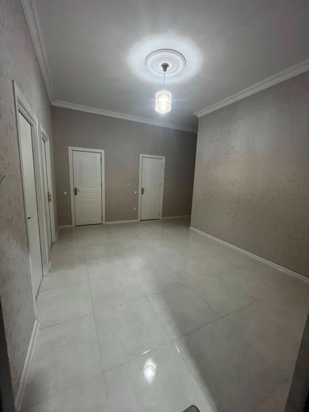 2 otaqlı, Yeni tikili, 84 kv. m