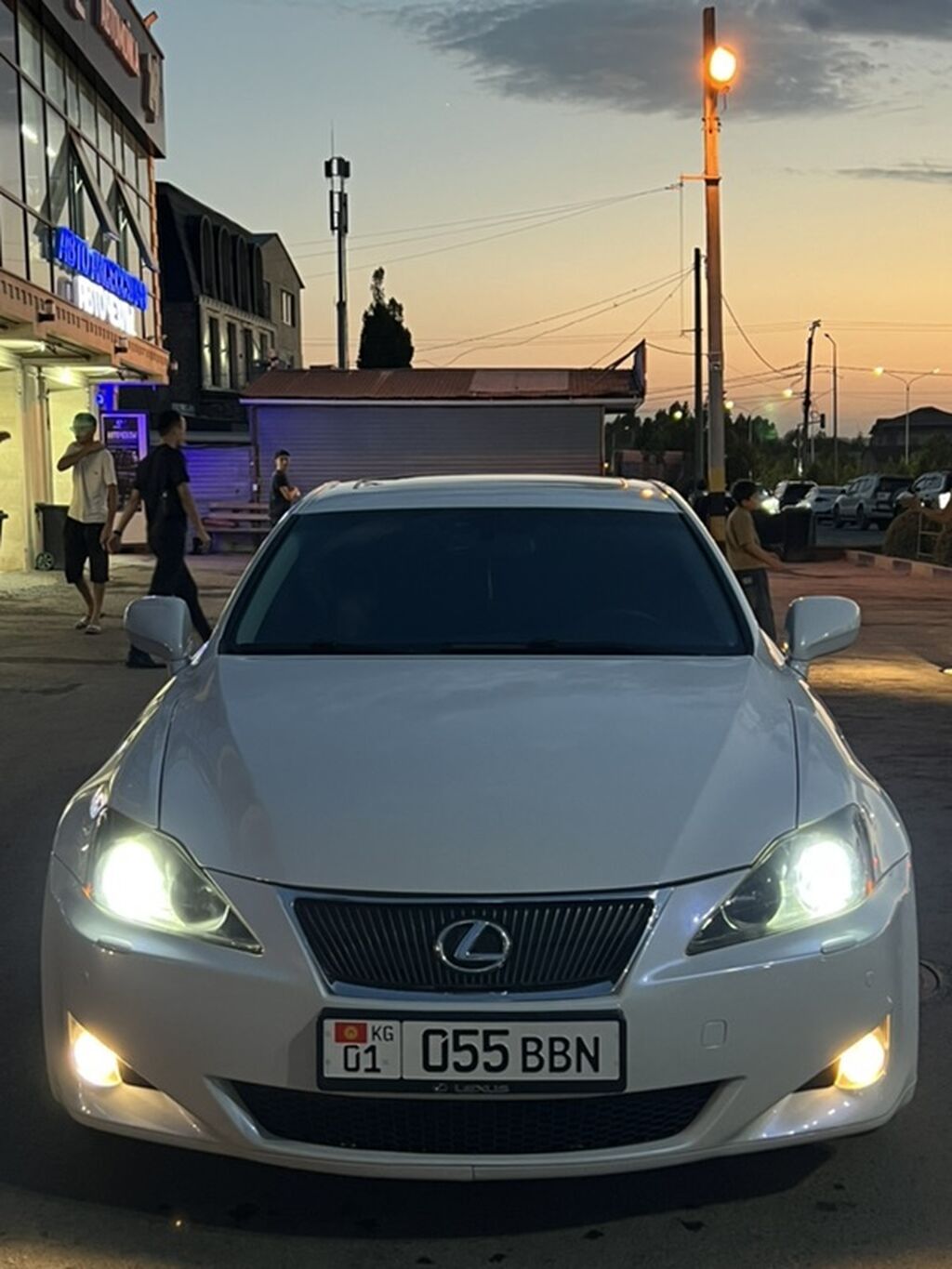 Lexus IS: 2005 г., 2.5 л, Автомат, Бензин, Седан: фото 3