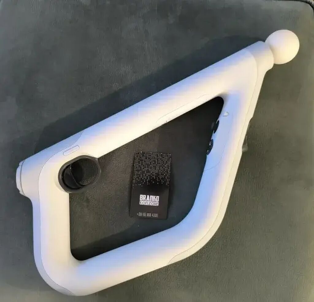 Oprema za video igre: Original AIM puška za PS4 PS5 VR Stanje kao novo na lalafo.rs Oprema za video igre: Original AIM puška za PS4 PS5 VR Stanje kao novo