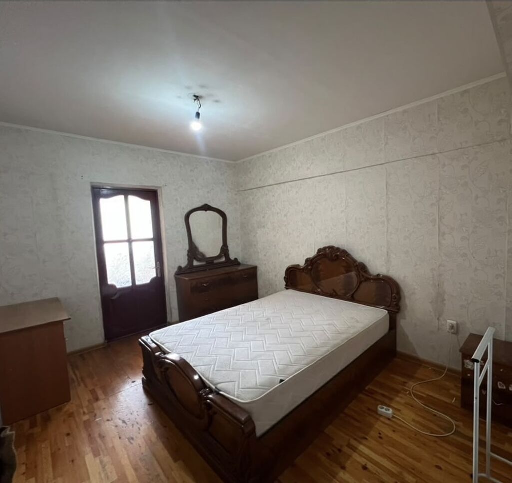 3 комнаты, 37 м², 8 мкр 3 этаж, Косметический ремонт: фото 4