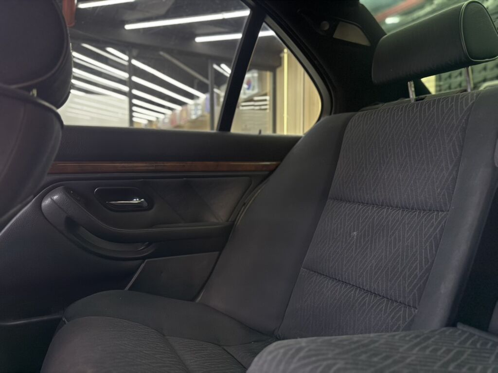 BMW 5 series: 2000 г., 3 л, Автомат, Бензин, Седан: фото 7