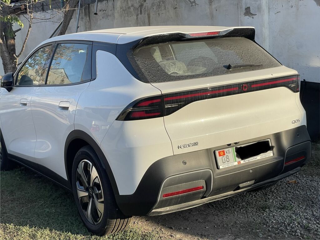 Changan Qiyuan Q05: 2026 г., Автомат, Электромобиль, Кроссовер: фото 3