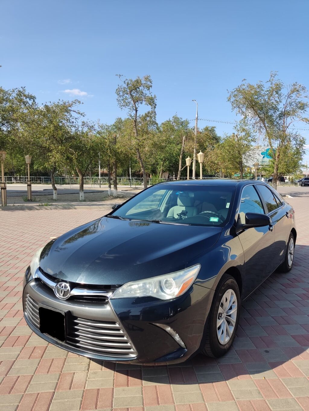 Toyota Camry: 2016 г., 2.5 л, Автомат, Седан: фото 2