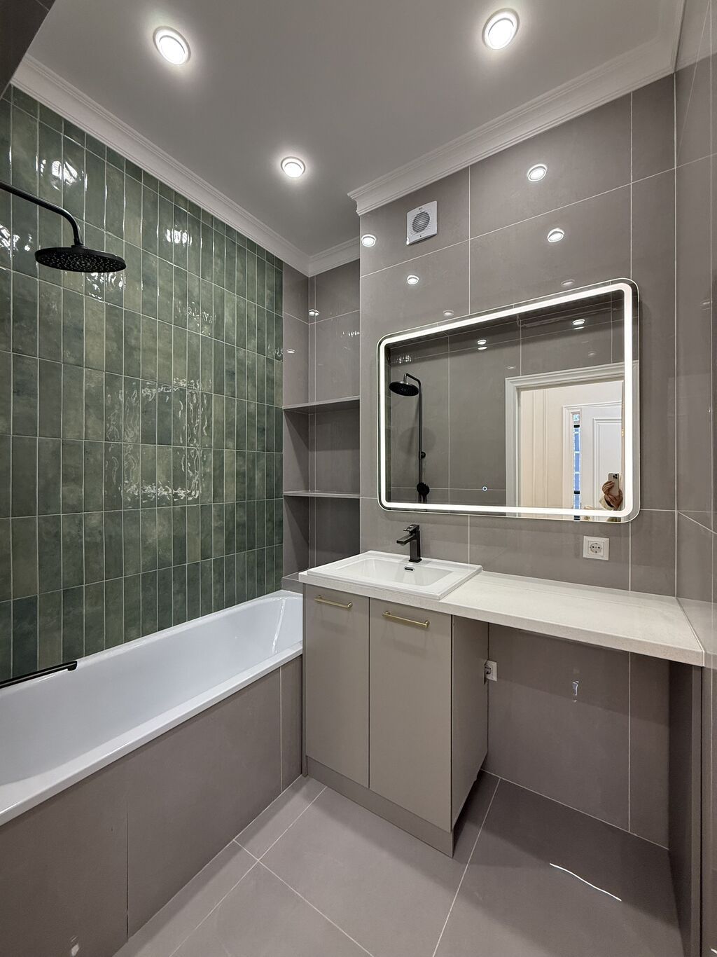 3 комнаты, 96 м², Асанбай мкр Элитка, 10 этаж, Дизайнерский ремонт: фото 2