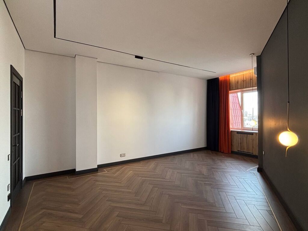4 комнаты, 141 м², Золотой квадрат Индивидуалка, 10 этаж, Дизайнерский ремонт: фото 4